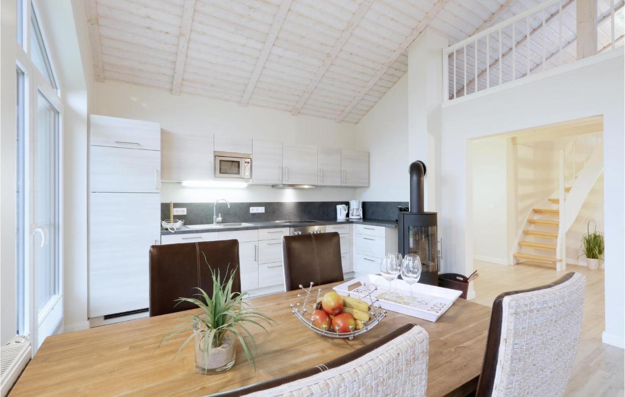 2 Bedroom Nice Home In Dagebüll エクステリア 写真